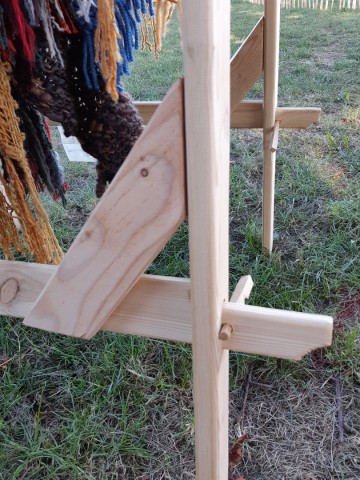 runkelstein Kleiderständer aus Holz