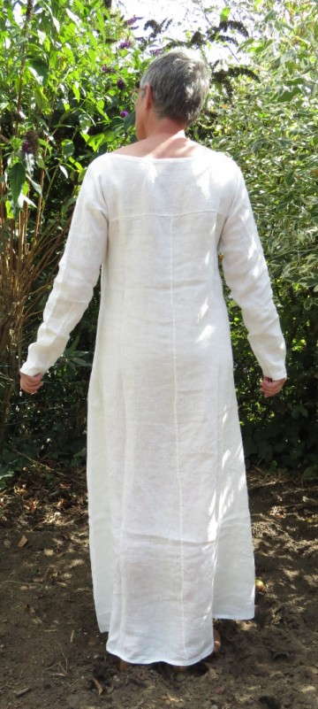 runkelstein Leinen Unterkleid